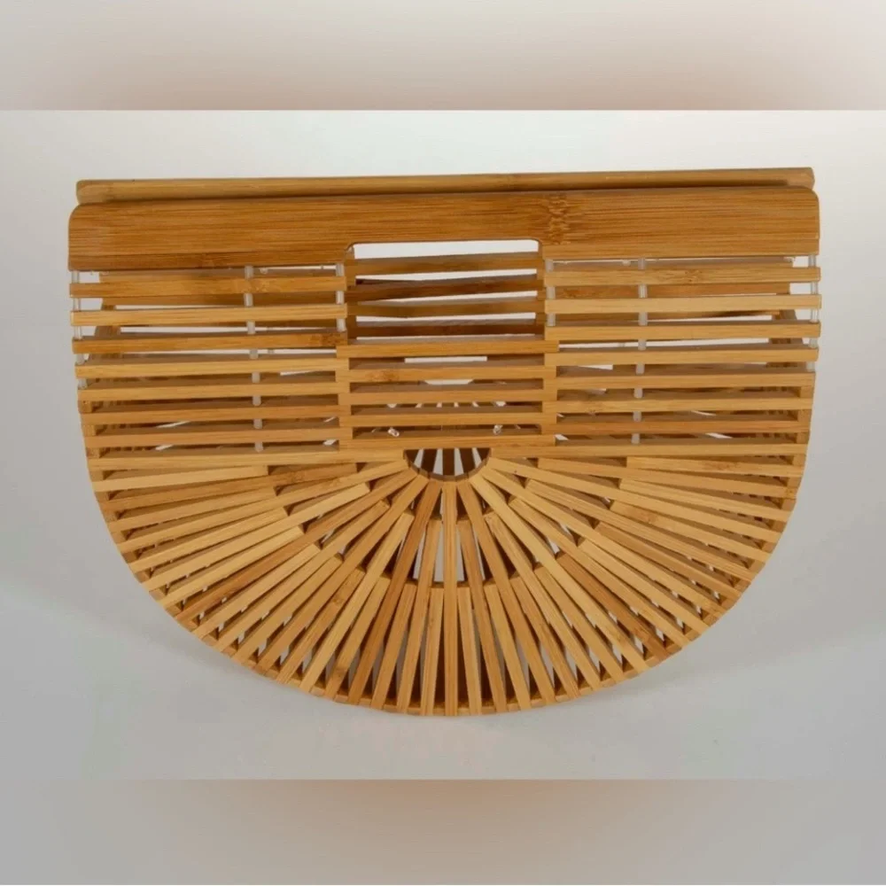 Chic Bamboo Semi-Circle Handbag - Picture 2 of 4